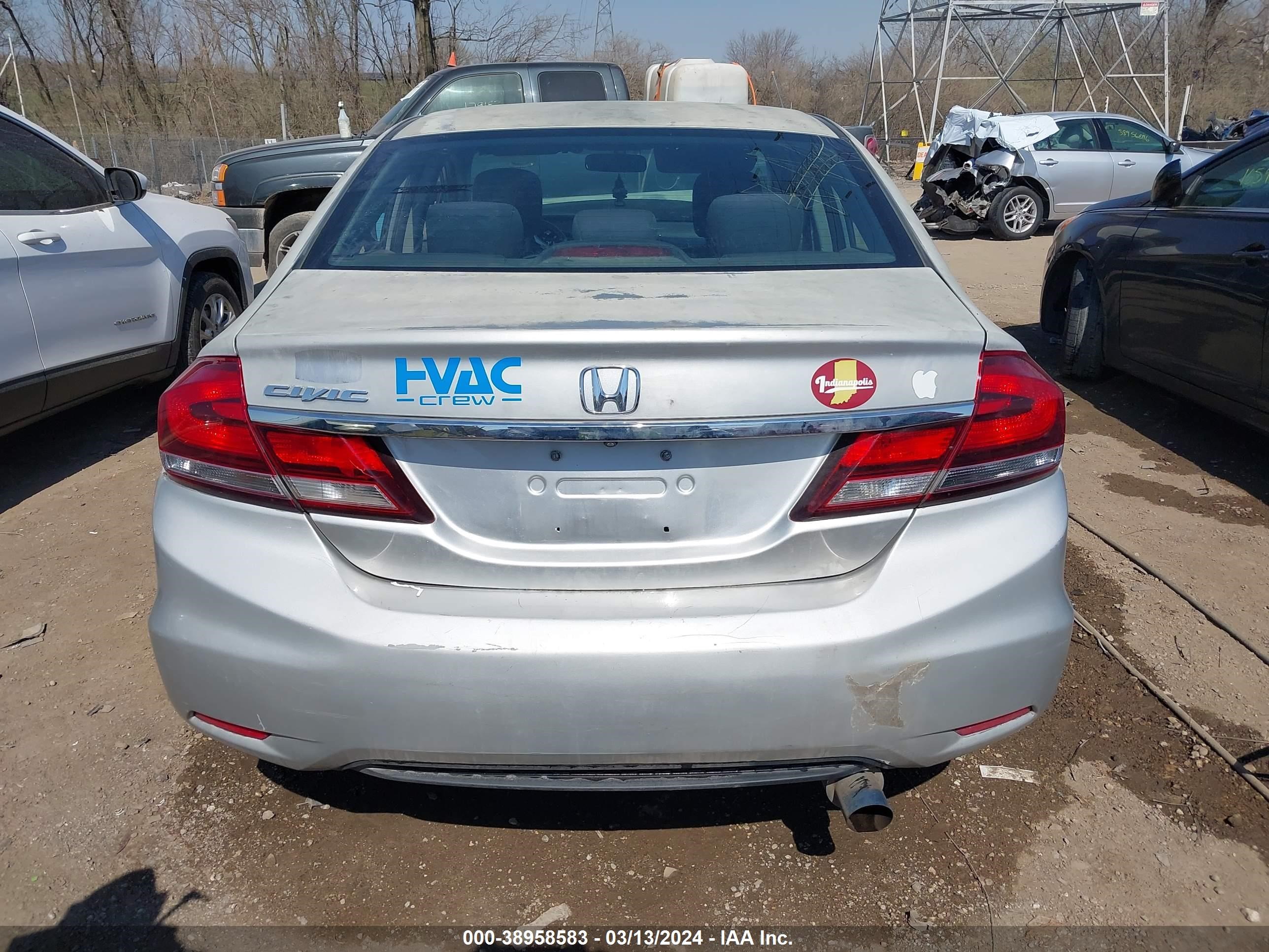 Photo 15 VIN: 2HGFB2F58FH518270 - HONDA CIVIC 