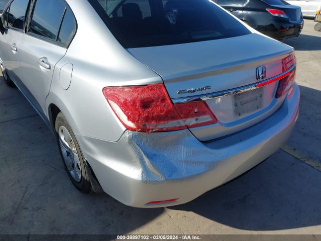 Photo 5 VIN: 2HGFB2F59DH562159 - HONDA CIVIC 