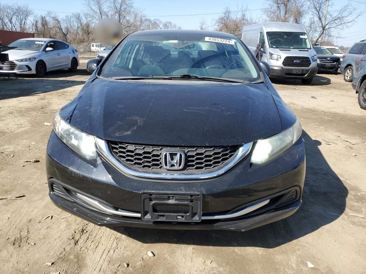 Photo 4 VIN: 2HGFB2F59DH597753 - HONDA CIVIC 