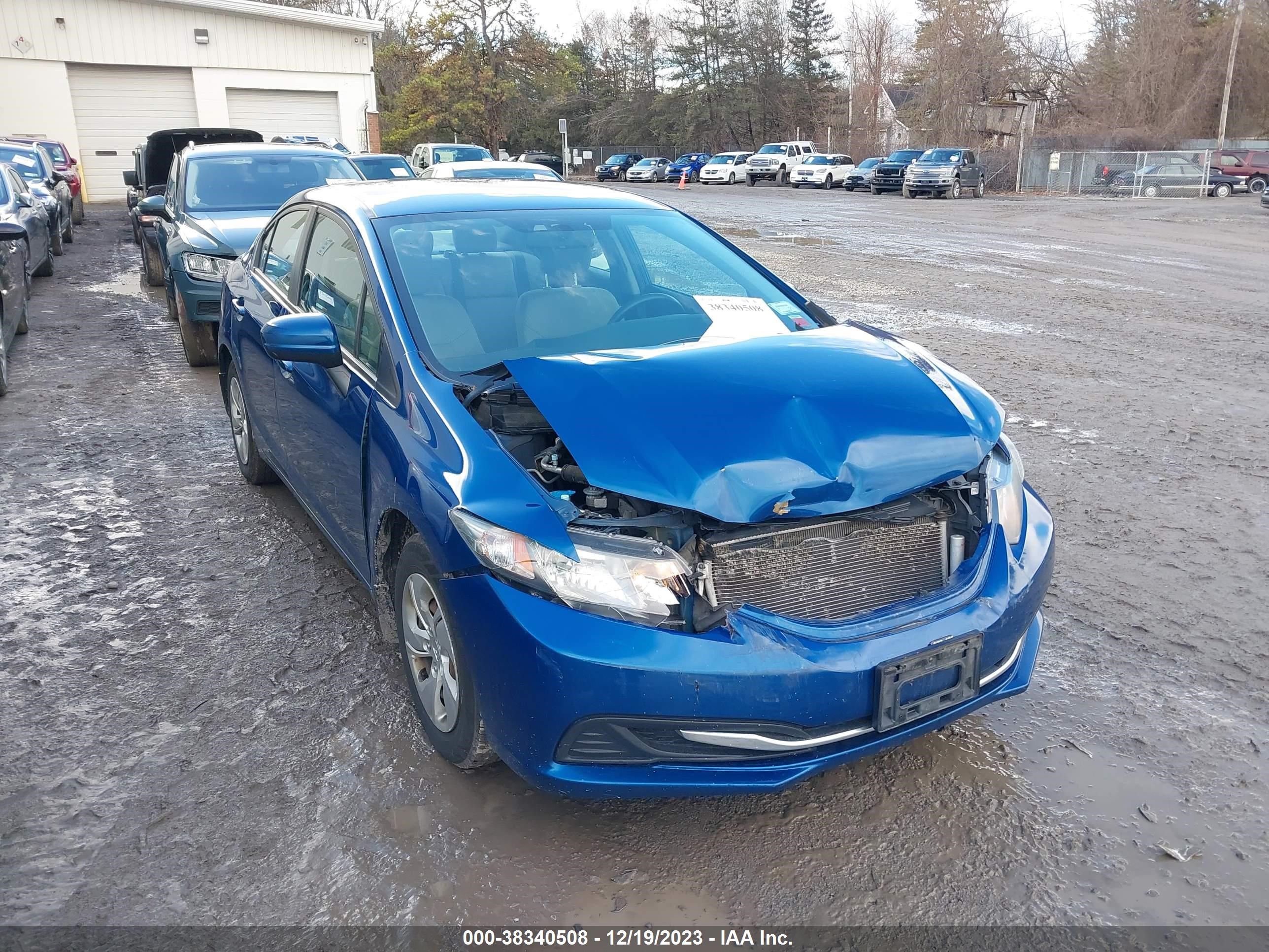 Photo 5 VIN: 2HGFB2F59FH501641 - HONDA CIVIC 