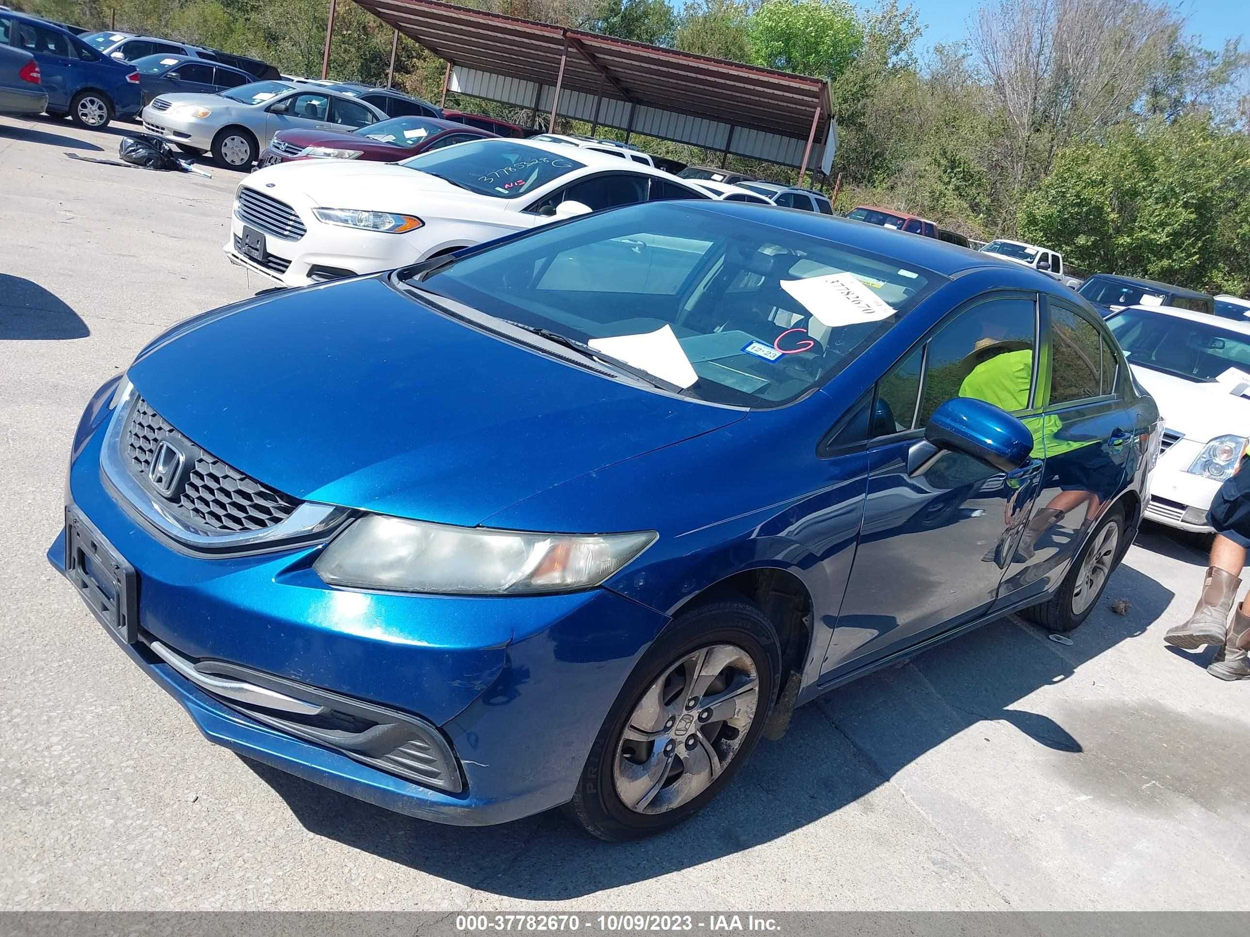 Photo 1 VIN: 2HGFB2F59FH519038 - HONDA CIVIC 