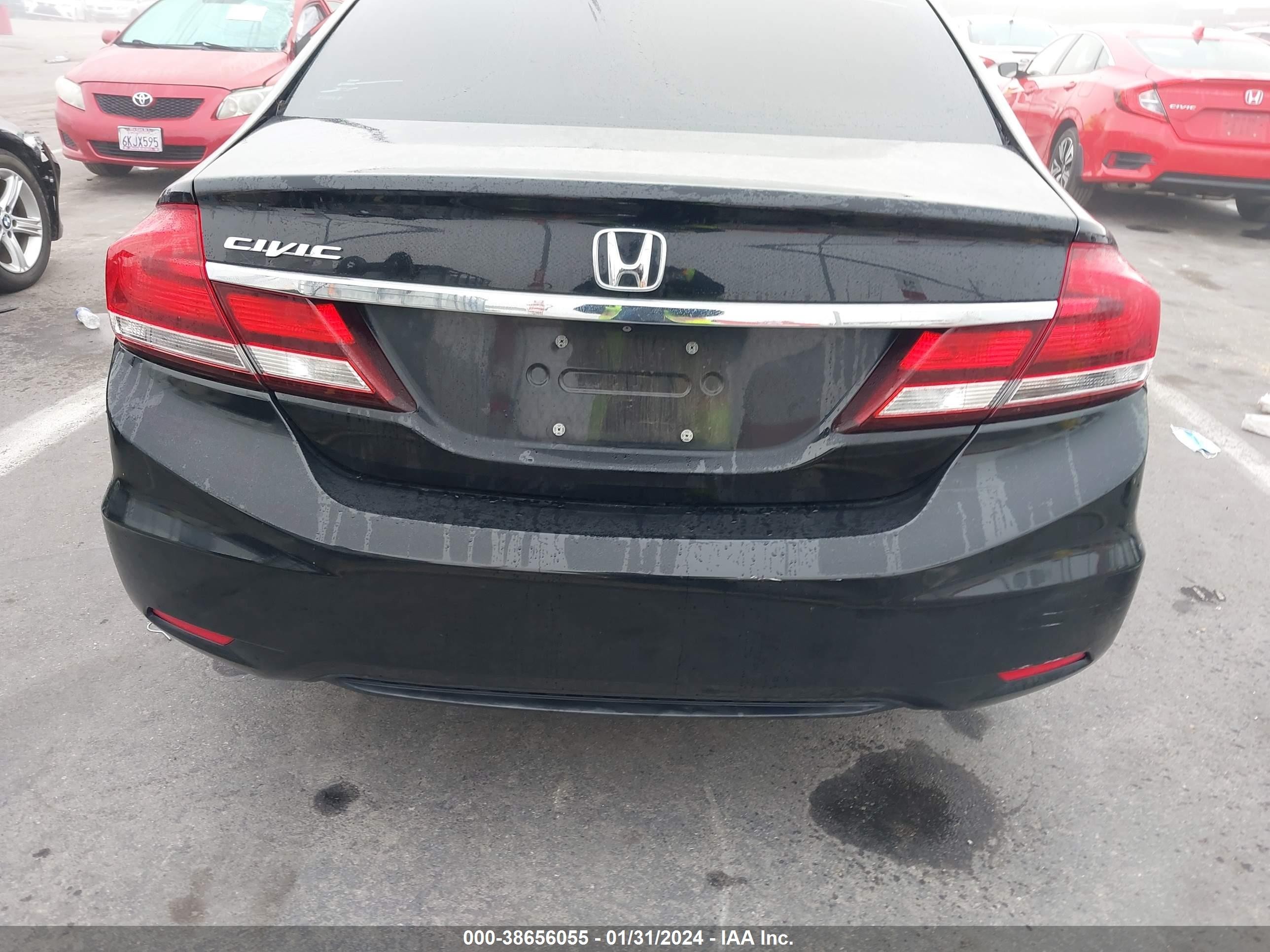 Photo 15 VIN: 2HGFB2F59FH536969 - HONDA CIVIC 