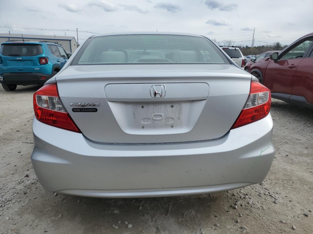 Photo 5 VIN: 2HGFB2F5XCH314999 - HONDA CIVIC 