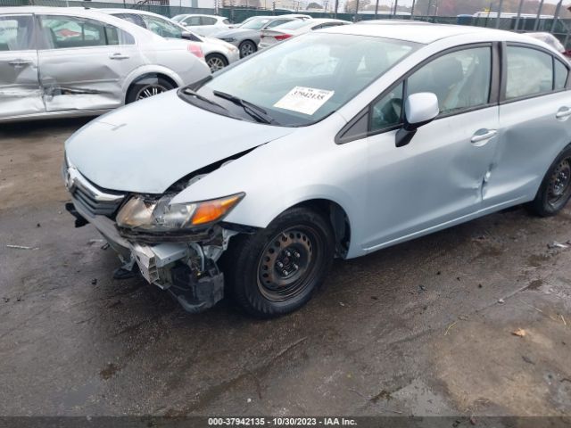 Photo 5 VIN: 2HGFB2F5XCH530450 - HONDA CIVIC SDN 