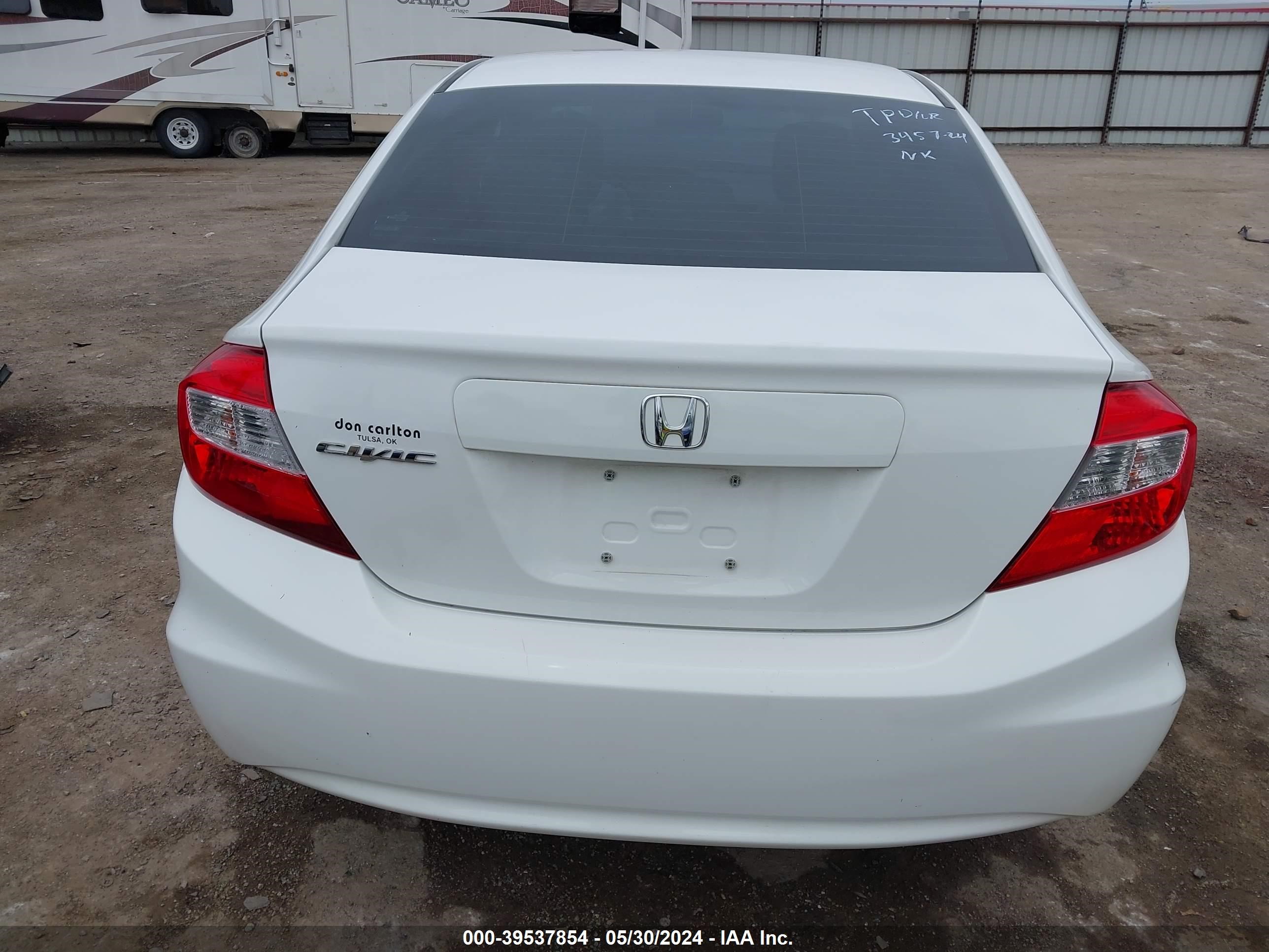 Photo 15 VIN: 2HGFB2F5XCH563707 - HONDA CIVIC 