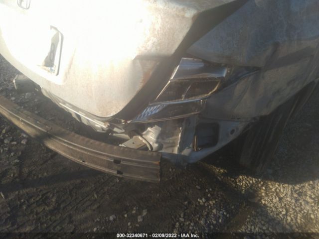 Photo 5 VIN: 2HGFB2F5XCH591295 - HONDA CIVIC SDN 