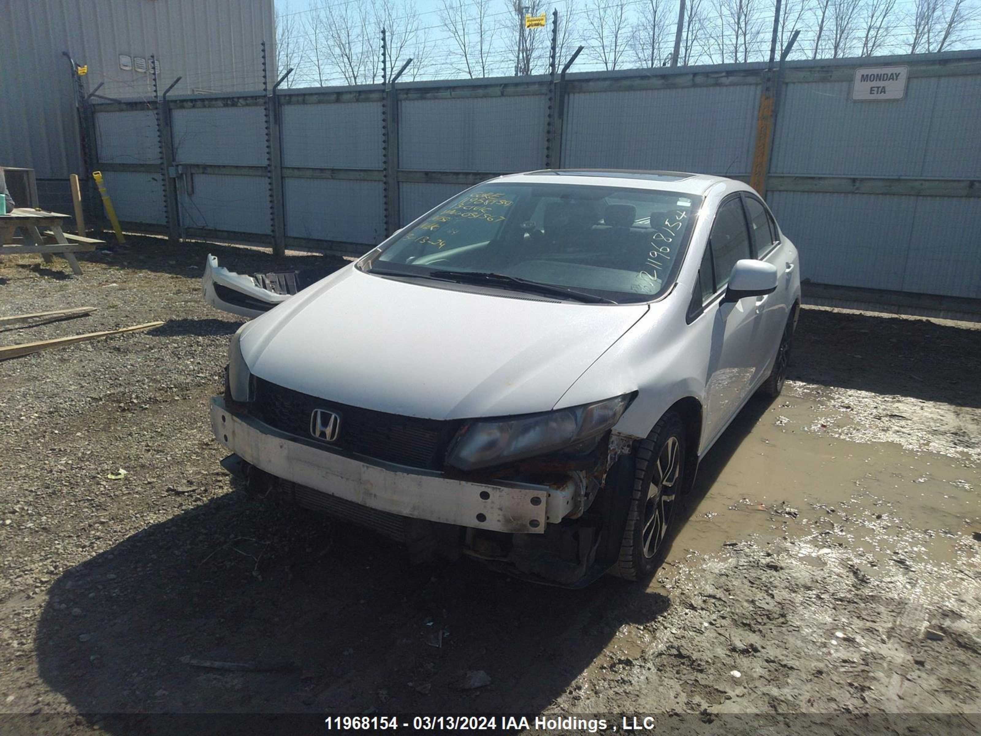 Photo 5 VIN: 2HGFB2F5XDH031567 - HONDA CIVIC 