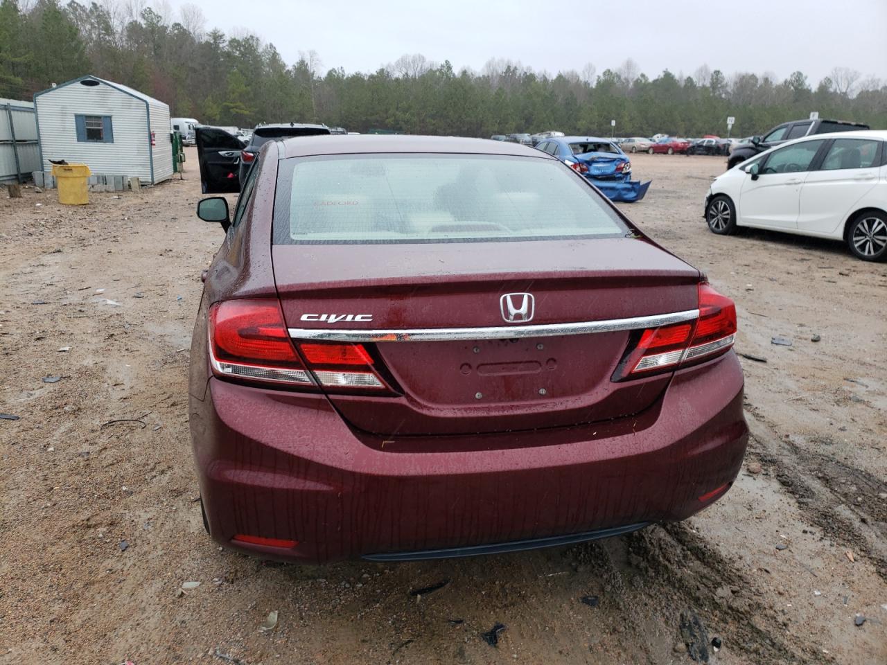 Photo 5 VIN: 2HGFB2F5XDH507574 - HONDA CIVIC 