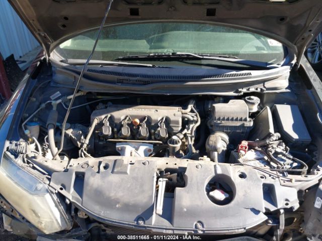 Photo 9 VIN: 2HGFB2F5XDH561537 - HONDA CIVIC 