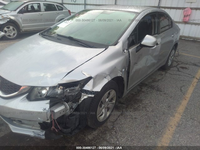 Photo 5 VIN: 2HGFB2F5XDH561697 - HONDA CIVIC SDN 