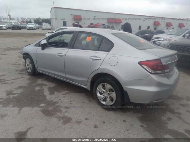 Photo 2 VIN: 2HGFB2F5XDH602118 - HONDA CIVIC SDN 