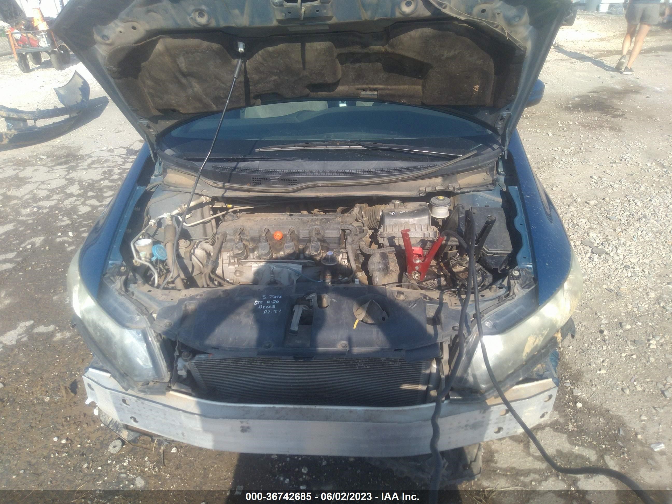 Photo 9 VIN: 2HGFB2F5XEH502876 - HONDA CIVIC 