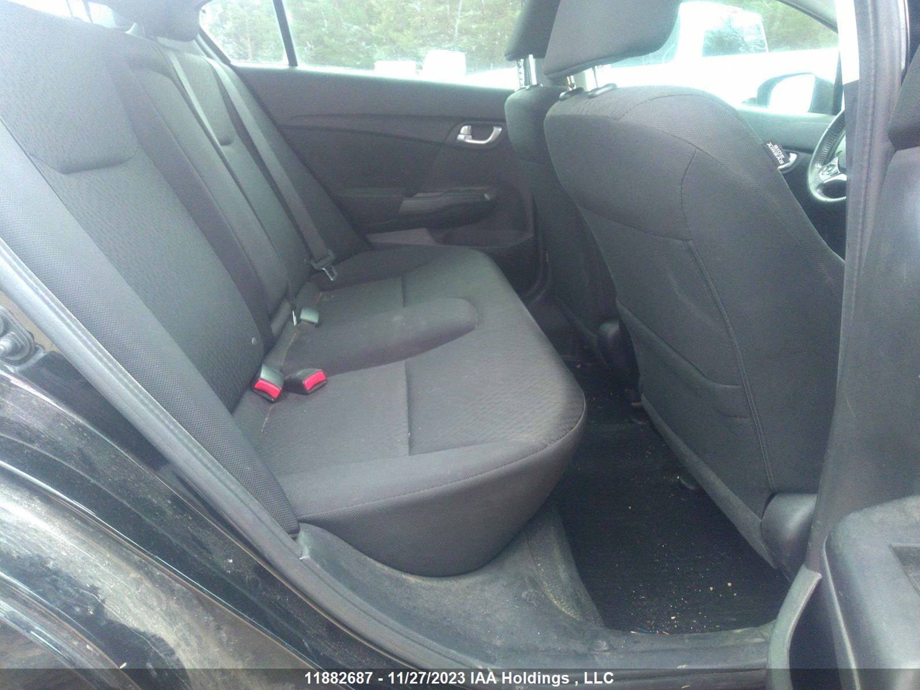 Photo 7 VIN: 2HGFB2F5XFH010396 - HONDA CIVIC 