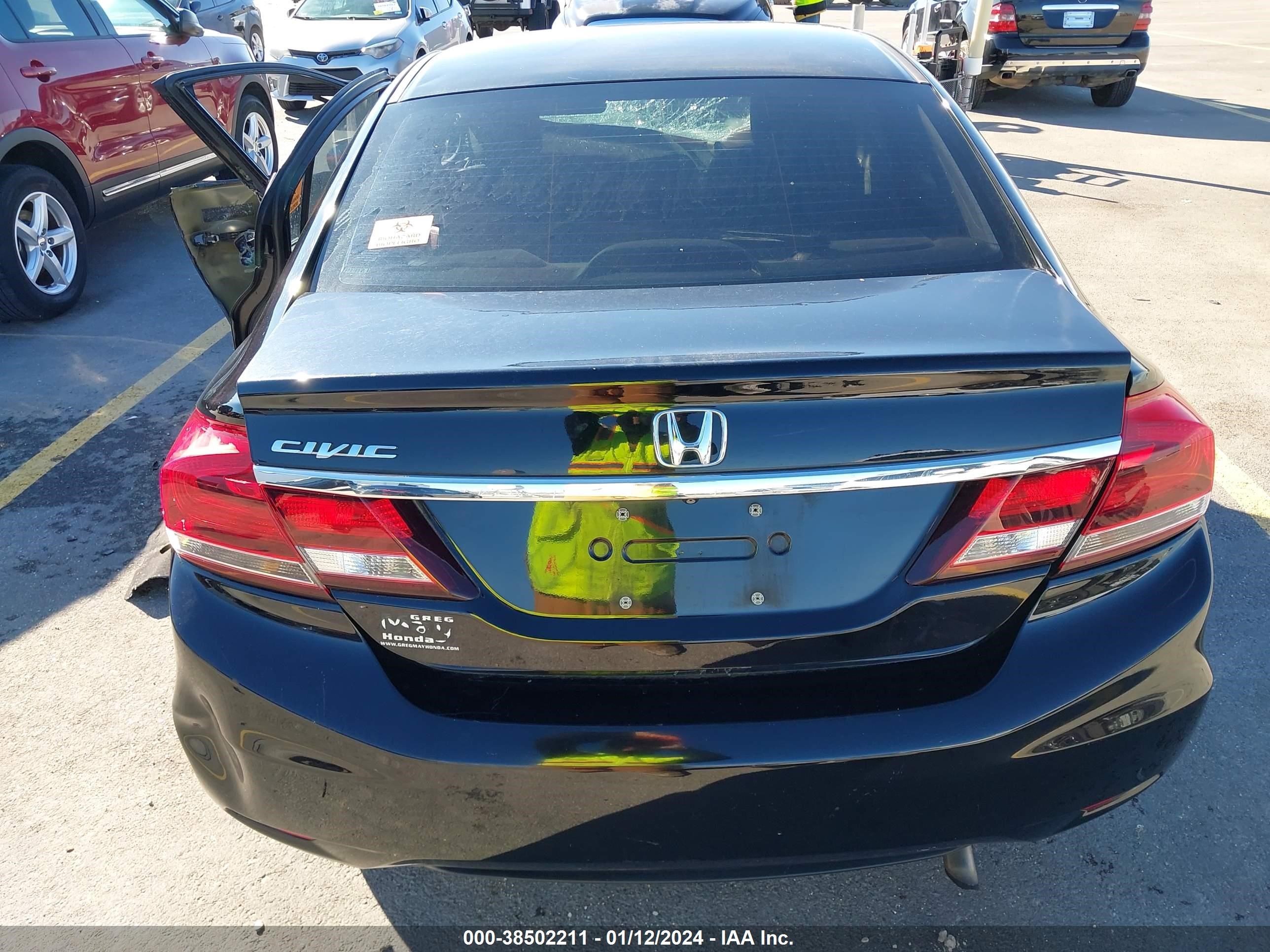 Photo 15 VIN: 2HGFB2F70FH539700 - HONDA CIVIC 