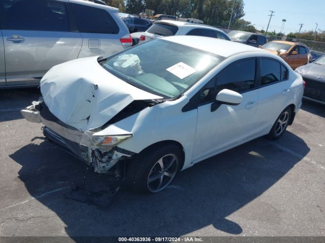 Photo 1 VIN: 2HGFB2F70FH547781 - HONDA CIVIC 