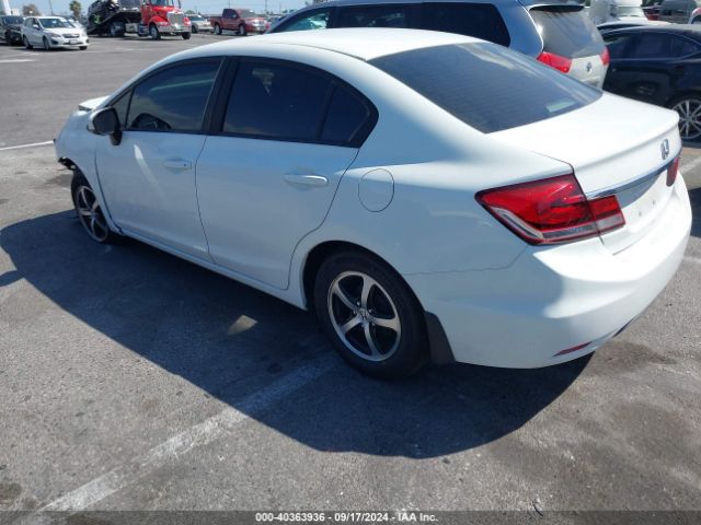 Photo 2 VIN: 2HGFB2F70FH547781 - HONDA CIVIC 