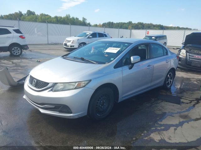 Photo 1 VIN: 2HGFB2F70FH550549 - HONDA CIVIC 