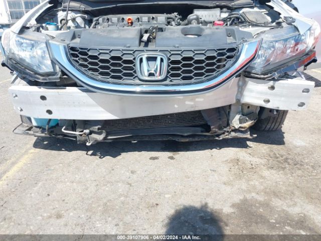 Photo 5 VIN: 2HGFB2F72FH516662 - HONDA CIVIC 