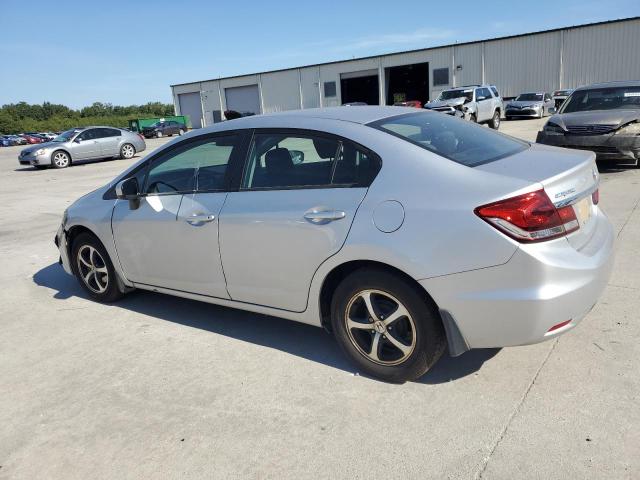 Photo 1 VIN: 2HGFB2F72FH541240 - HONDA CIVIC SE 