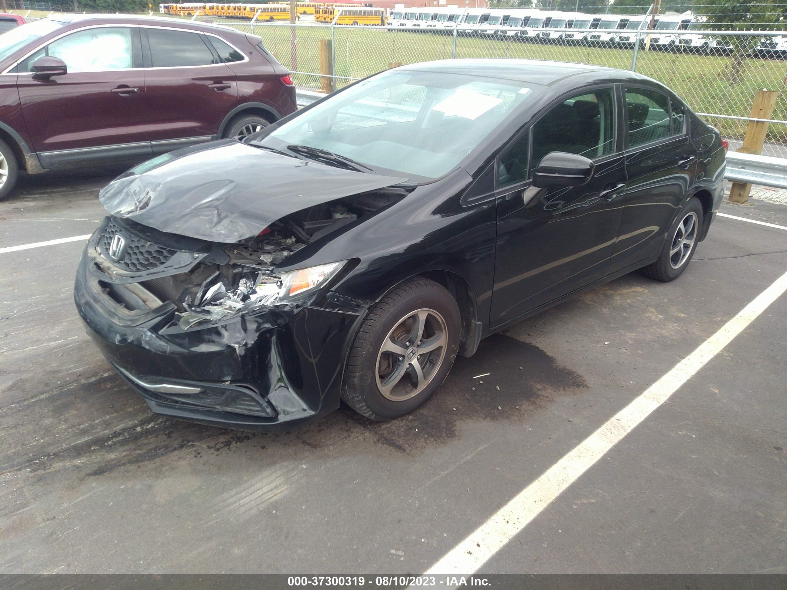 Photo 1 VIN: 2HGFB2F75FH546111 - HONDA CIVIC 