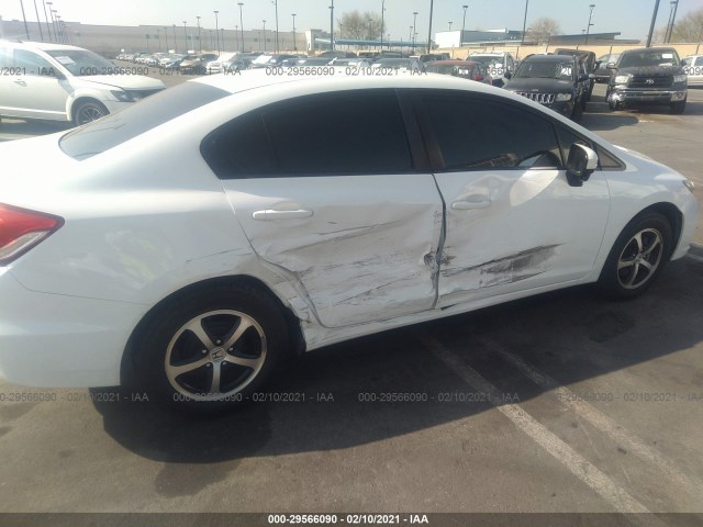 Photo 5 VIN: 2HGFB2F75FH562048 - HONDA CIVIC SEDAN 