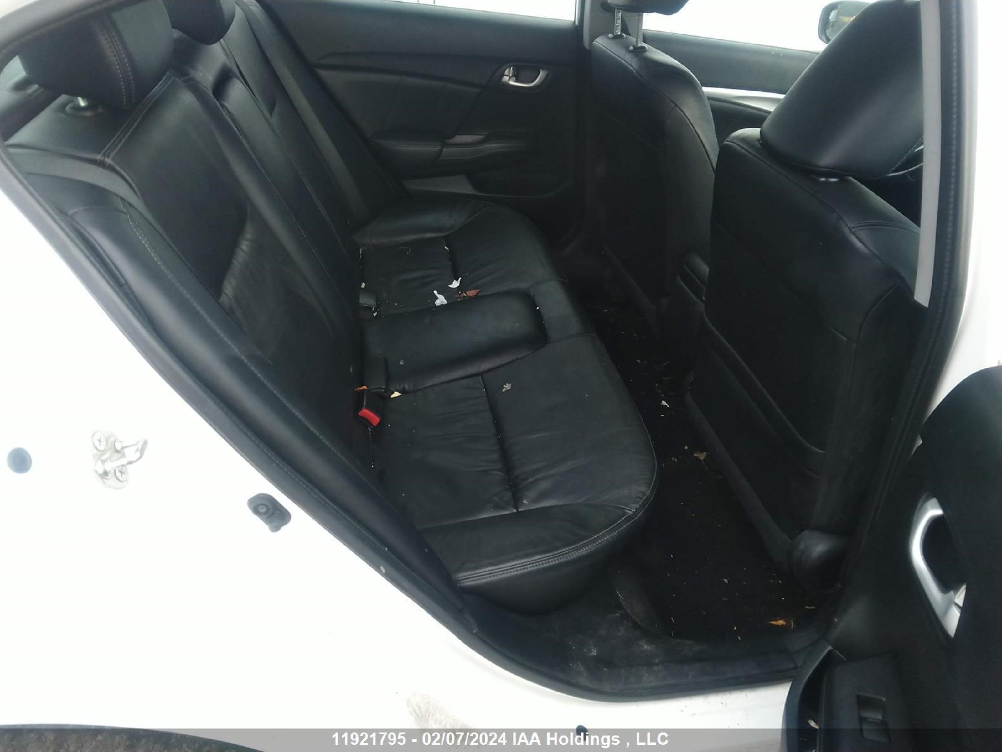 Photo 7 VIN: 2HGFB2F79EH025276 - HONDA CIVIC 