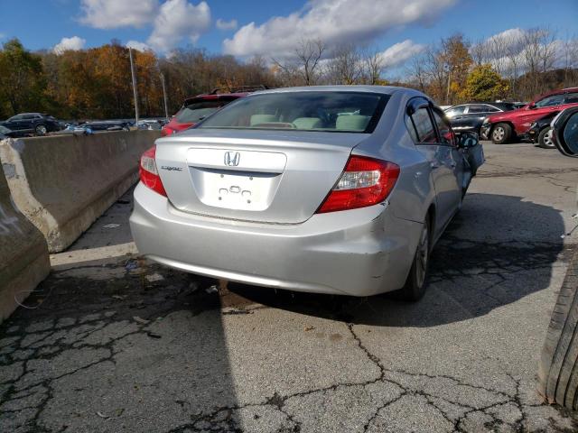 Photo 2 VIN: 2HGFB2F80CH302404 - HONDA CIVIC 