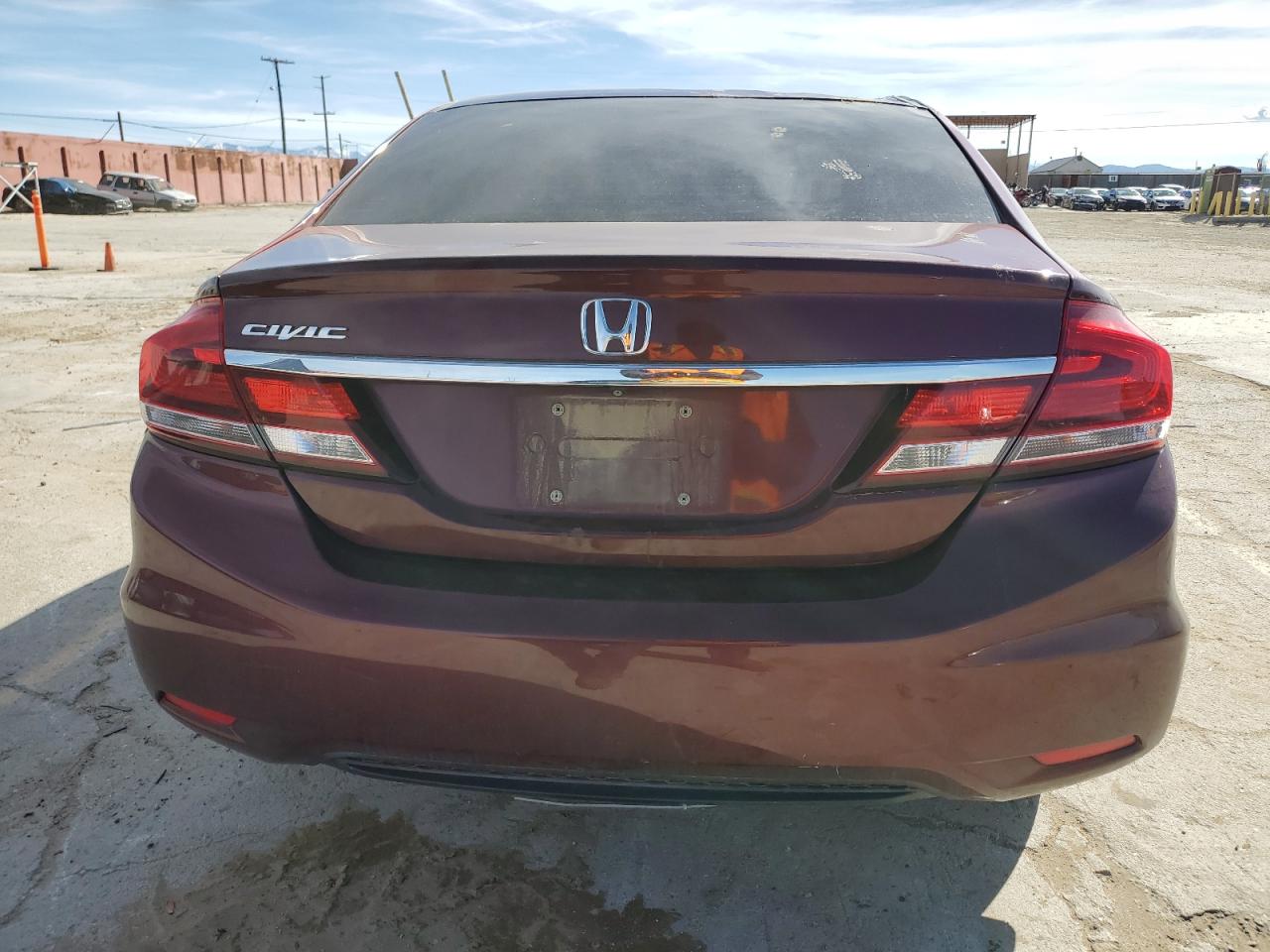 Photo 5 VIN: 2HGFB2F80DH525186 - HONDA CIVIC 