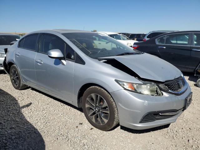 Photo 3 VIN: 2HGFB2F80DH536012 - HONDA CIVIC 