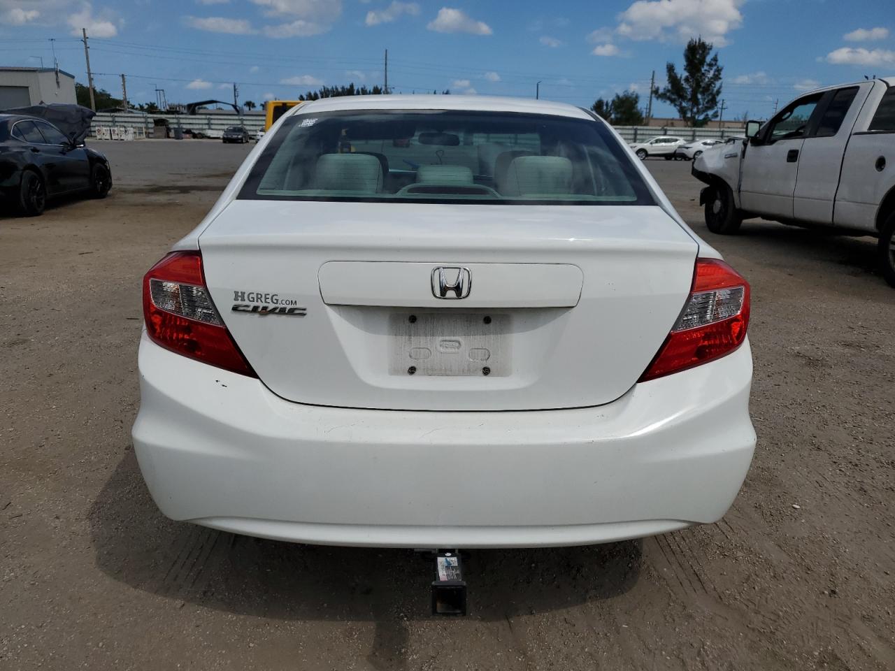 Photo 5 VIN: 2HGFB2F81CH326176 - HONDA CIVIC 