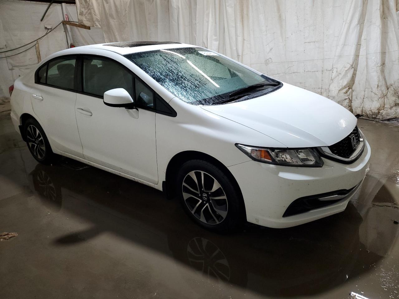 Photo 3 VIN: 2HGFB2F81DH542286 - HONDA CIVIC 