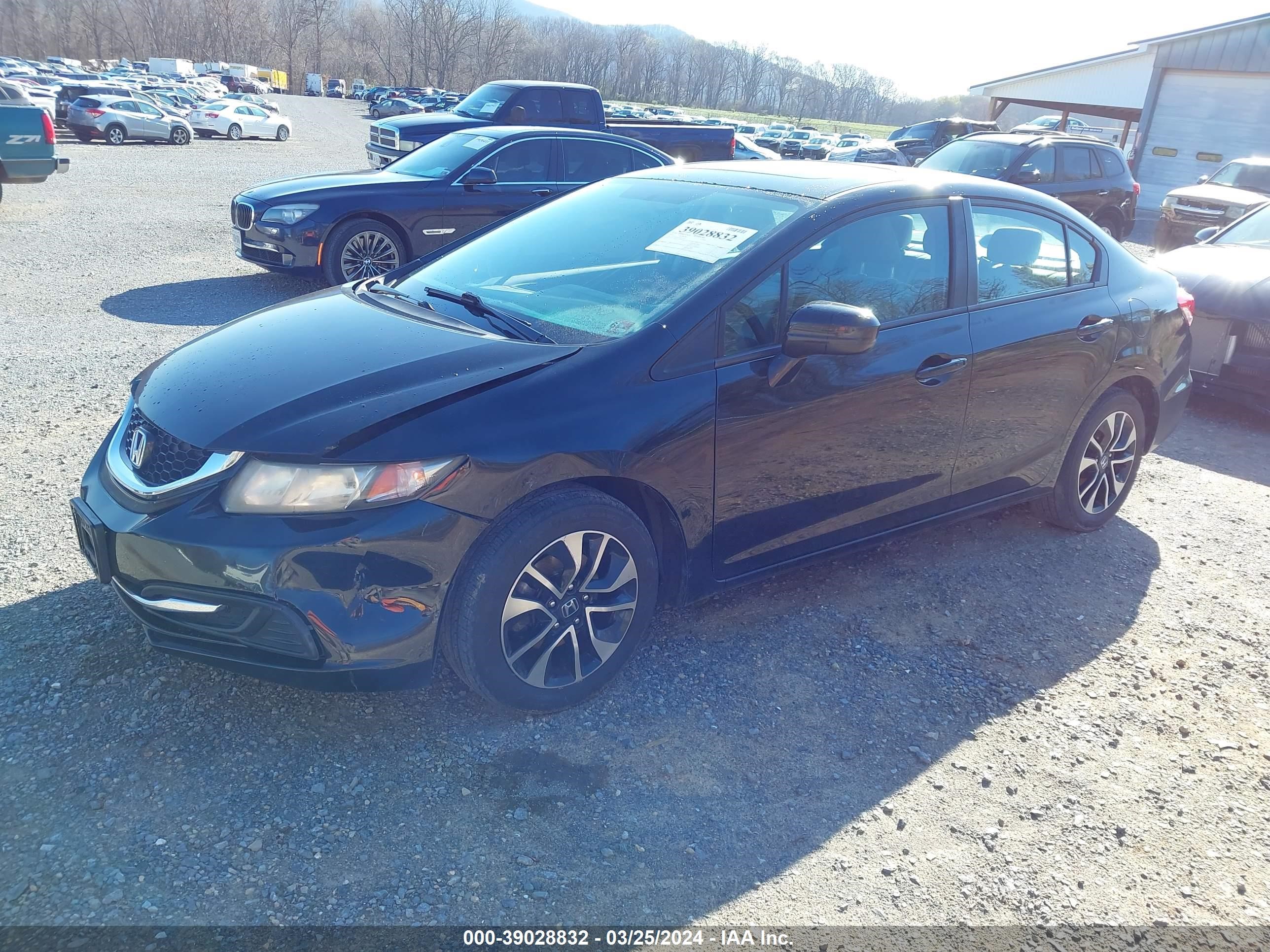 Photo 1 VIN: 2HGFB2F81EH523626 - HONDA CIVIC 