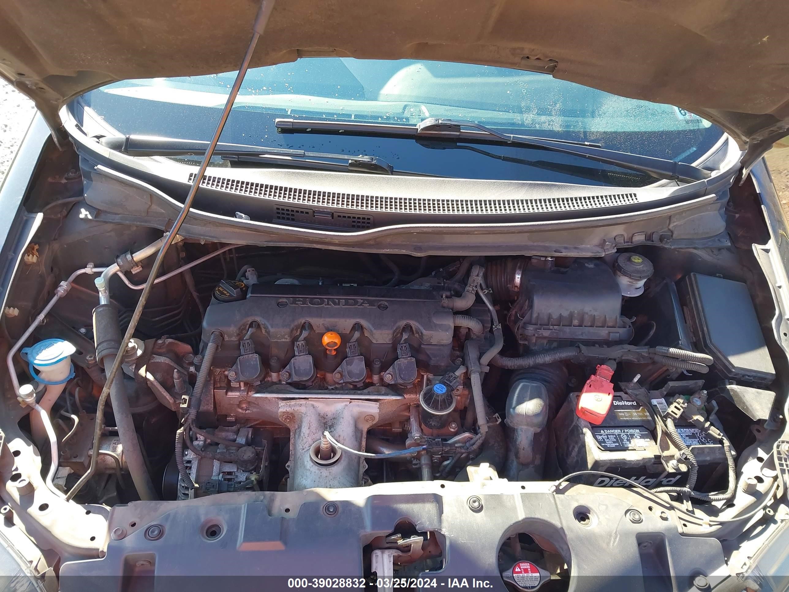 Photo 9 VIN: 2HGFB2F81EH523626 - HONDA CIVIC 