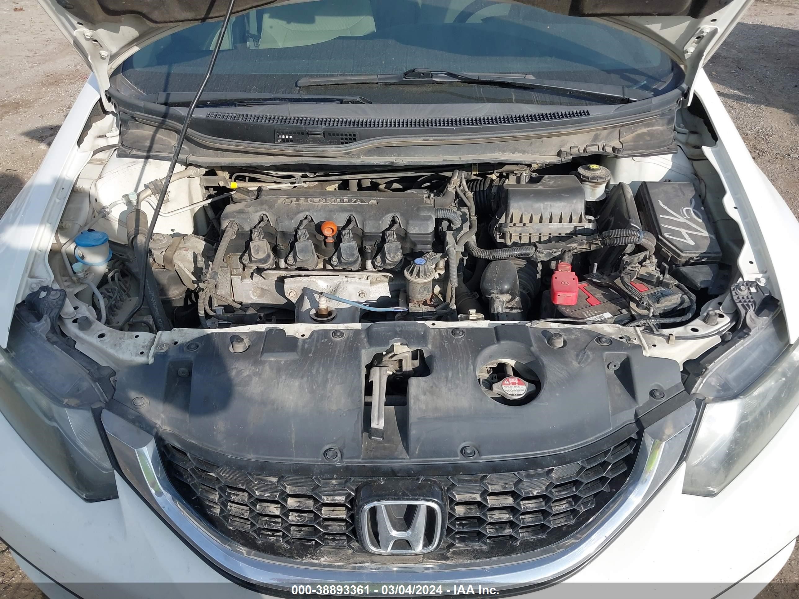 Photo 9 VIN: 2HGFB2F81FH520646 - HONDA CIVIC 