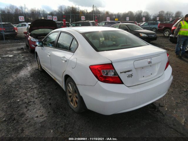 Photo 2 VIN: 2HGFB2F82CH593259 - HONDA CIVIC SDN 