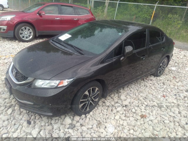 Photo 1 VIN: 2HGFB2F82DH581923 - HONDA CIVIC SDN 