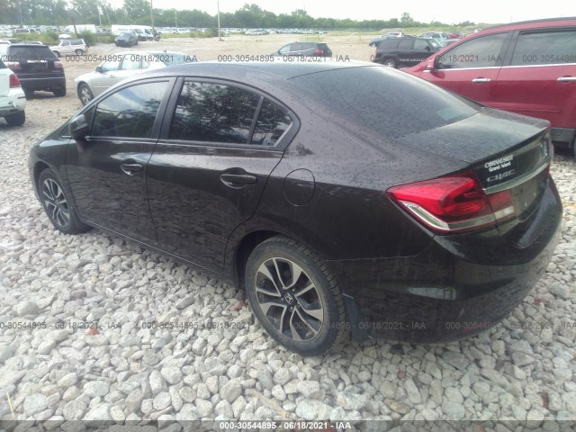 Photo 2 VIN: 2HGFB2F82DH581923 - HONDA CIVIC SDN 