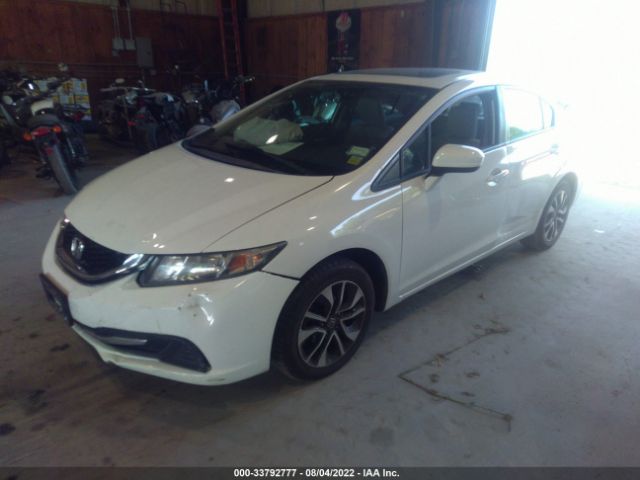 Photo 1 VIN: 2HGFB2F82EH555033 - HONDA CIVIC SEDAN 