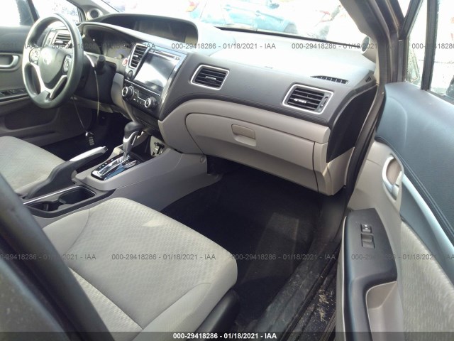 Photo 4 VIN: 2HGFB2F82FH557172 - HONDA CIVIC SEDAN 