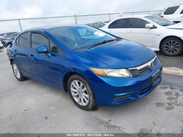 Photo 0 VIN: 2HGFB2F83CH513208 - HONDA CIVIC 