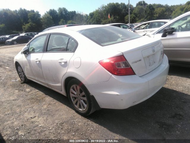 Photo 2 VIN: 2HGFB2F83CH575028 - HONDA CIVIC SDN 