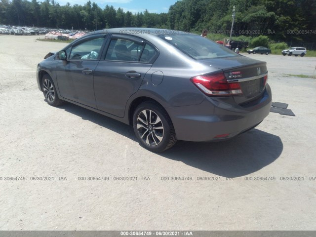 Photo 2 VIN: 2HGFB2F83DH535372 - HONDA CIVIC SDN 