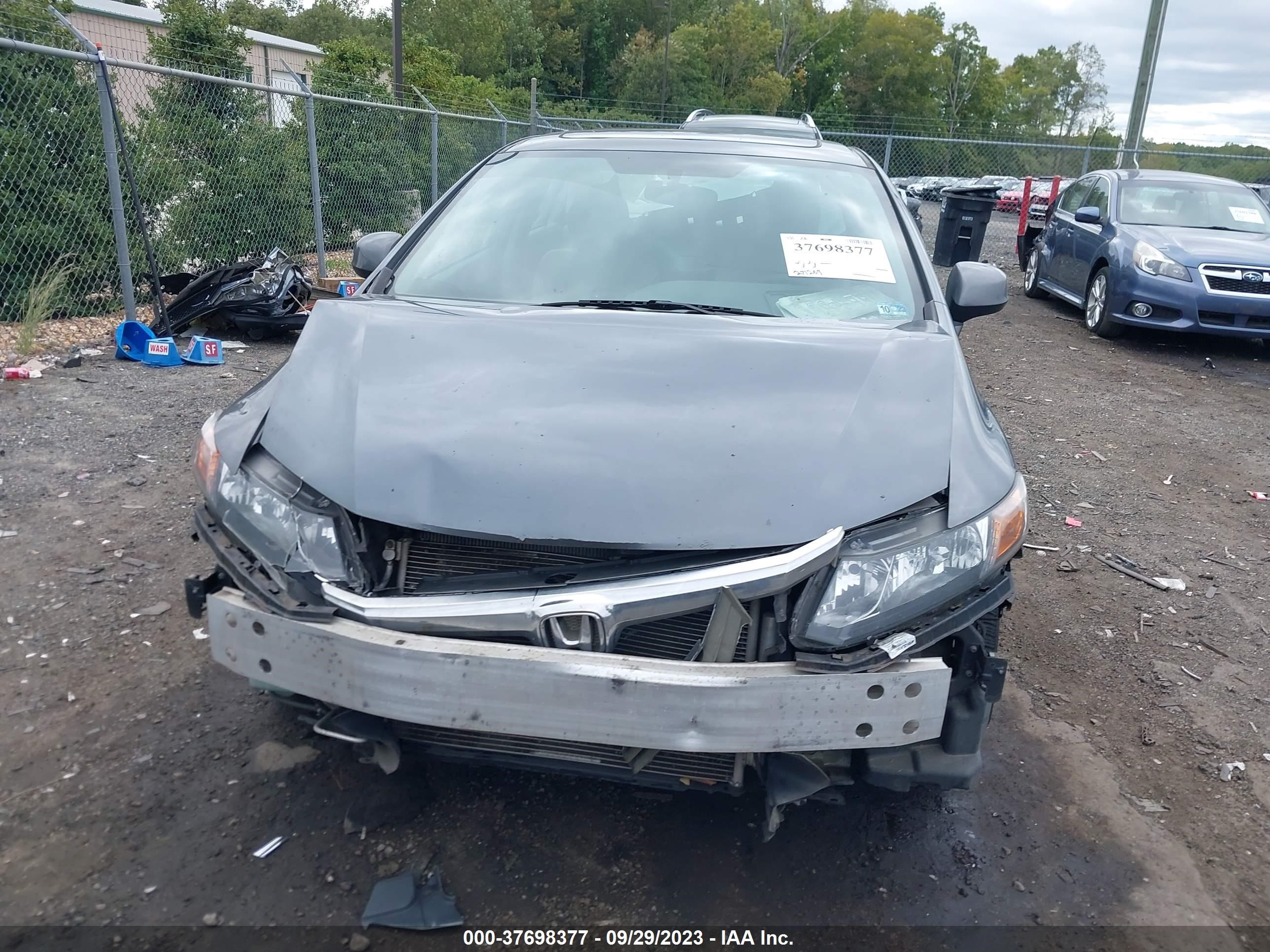 Photo 12 VIN: 2HGFB2F84CH515355 - HONDA CIVIC 