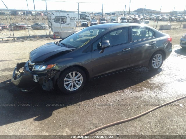 Photo 1 VIN: 2HGFB2F84CH610532 - HONDA CIVIC SDN 