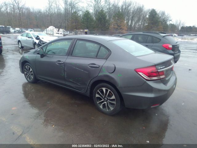 Photo 2 VIN: 2HGFB2F84DH539575 - HONDA CIVIC SDN 