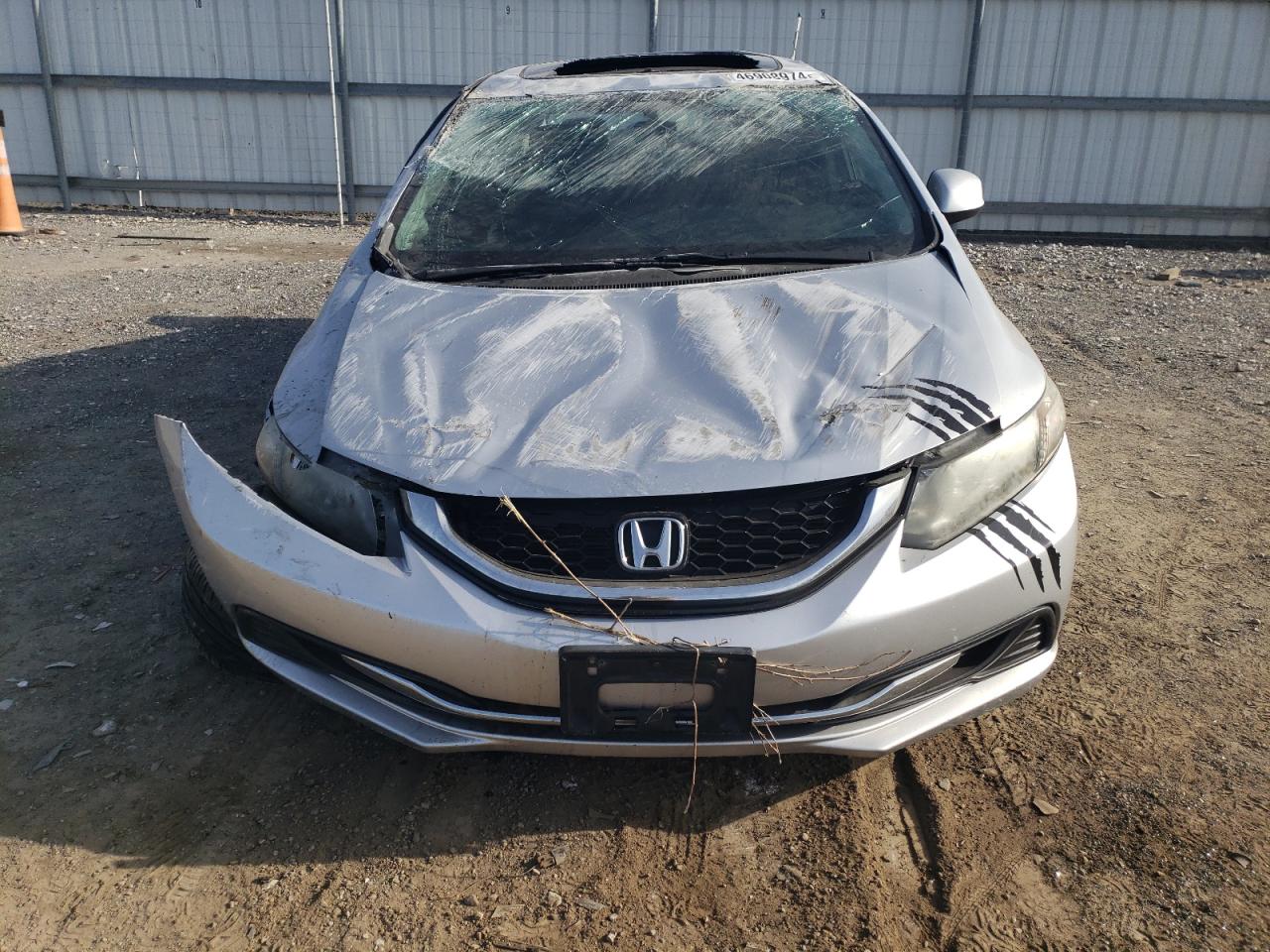 Photo 4 VIN: 2HGFB2F84DH553590 - HONDA CIVIC 