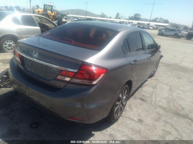 Photo 3 VIN: 2HGFB2F84FH565533 - HONDA CIVIC SEDAN 