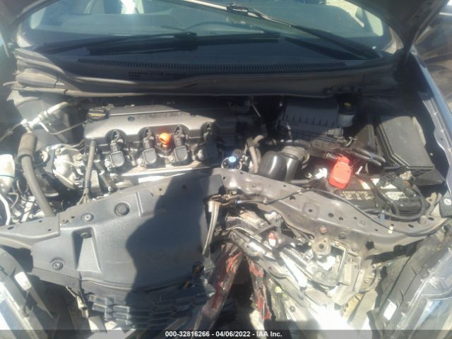 Photo 9 VIN: 2HGFB2F84FH565533 - HONDA CIVIC SEDAN 