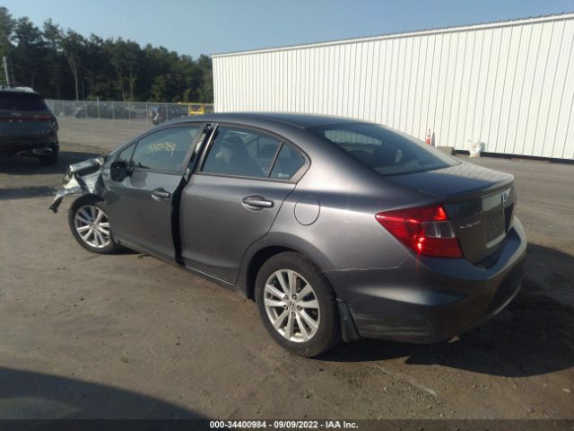 Photo 2 VIN: 2HGFB2F85CH315357 - HONDA CIVIC SDN 