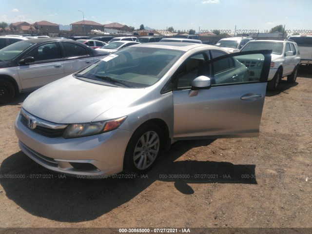 Photo 1 VIN: 2HGFB2F85CH320011 - HONDA CIVIC SDN 